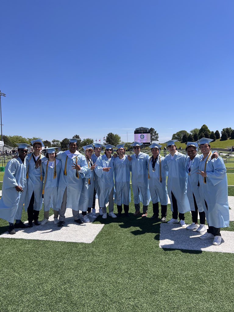 Congratulations to our very first senior class on their graduation!!! We are super proud of you and can’t wait to see what you go out and accomplish. Thank you for everything you’ve done for Elkhorn North Football.