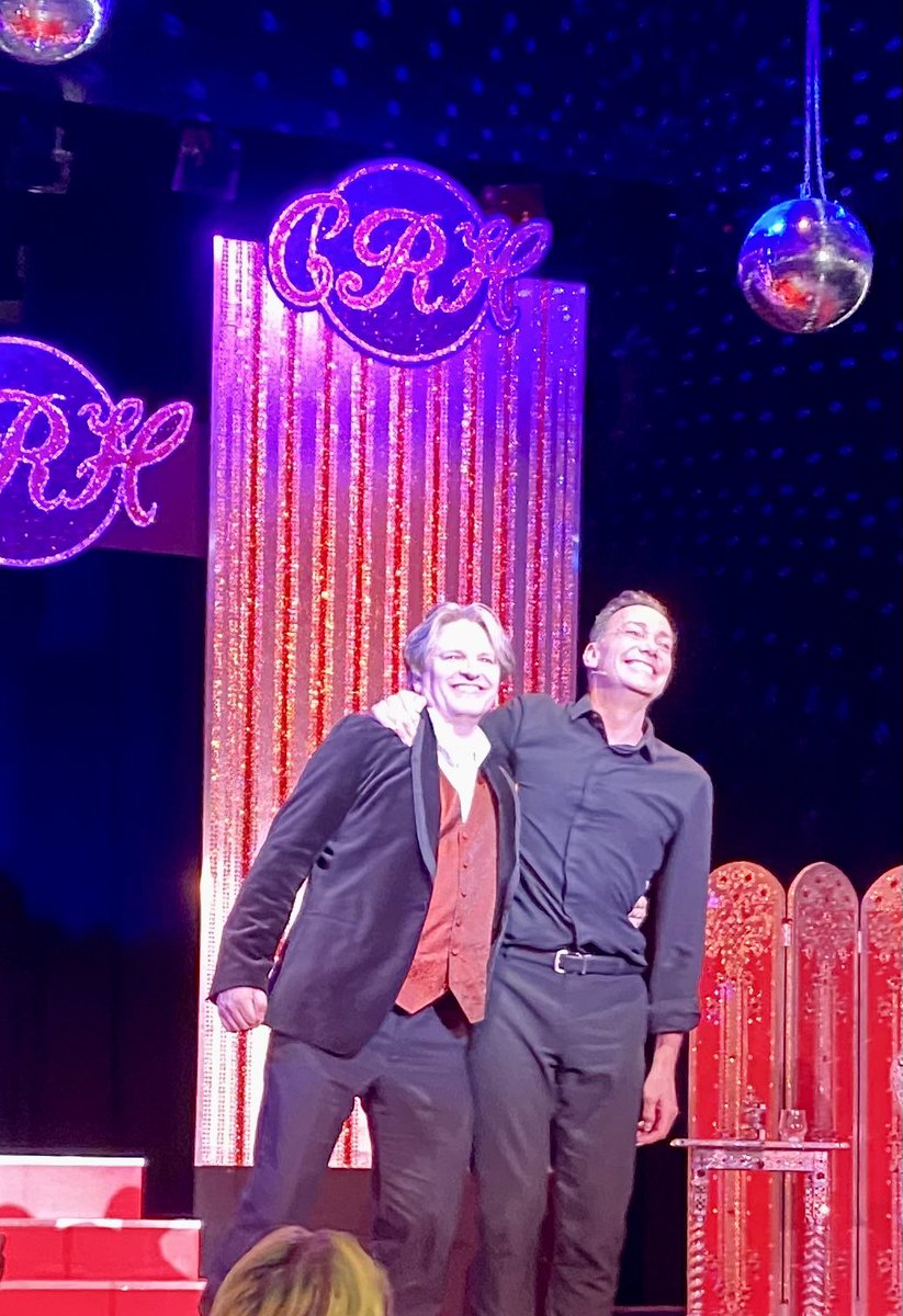Fab-u-lous evening in the company of <a href="/CraigRevHorwood/">Craig Revel Horwood</a> in Torquay this evening! Who knew he was such a great singer? An all round lovely bloke!!