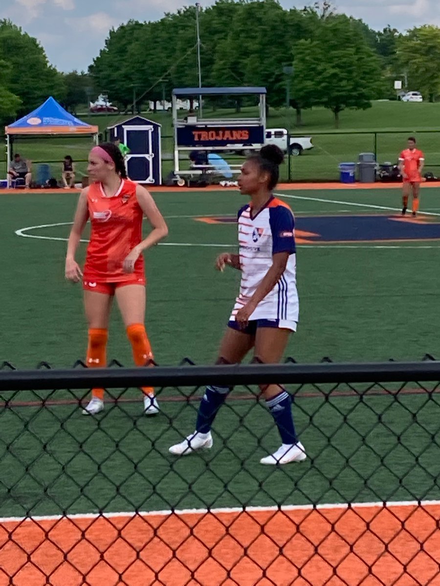AngHollenbach's tweet photo. 1st WPSL ⚽️ game ✅
1st Start ✅
1st Win ✅
1st Goal ✅
1st Assist ✅
@JustyceH_14 had a great game today. Keep working hard‼️
💪🏻🔥⚽️💙🧡
#20 #HersheyFC #WPSL #Goal #Assist #AgeDoesntMatter #GivesHerAll #PlaysWithHeart #Comeback #HardWorkPaysOff https://t.co/cDcVbAOH4N