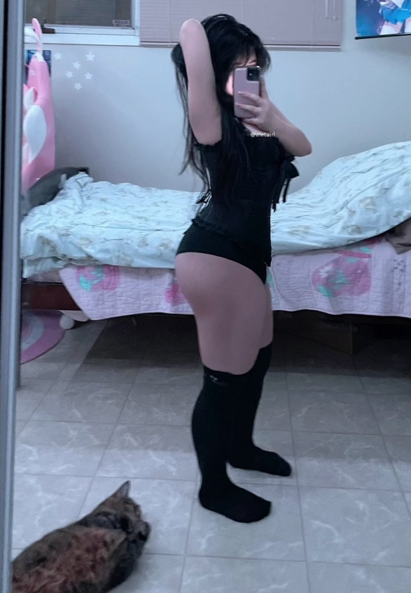 Watch my latest squirt vids and nude pics for $0 for 30 days, Subscribe now: beacons.ai/pocketstars_si…