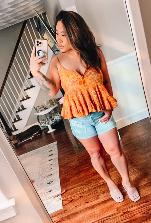 chiarageralde's tweet photo. some #summer vibes today. 🌞 #95degrees https://t.co/RyTBQ8oCHy