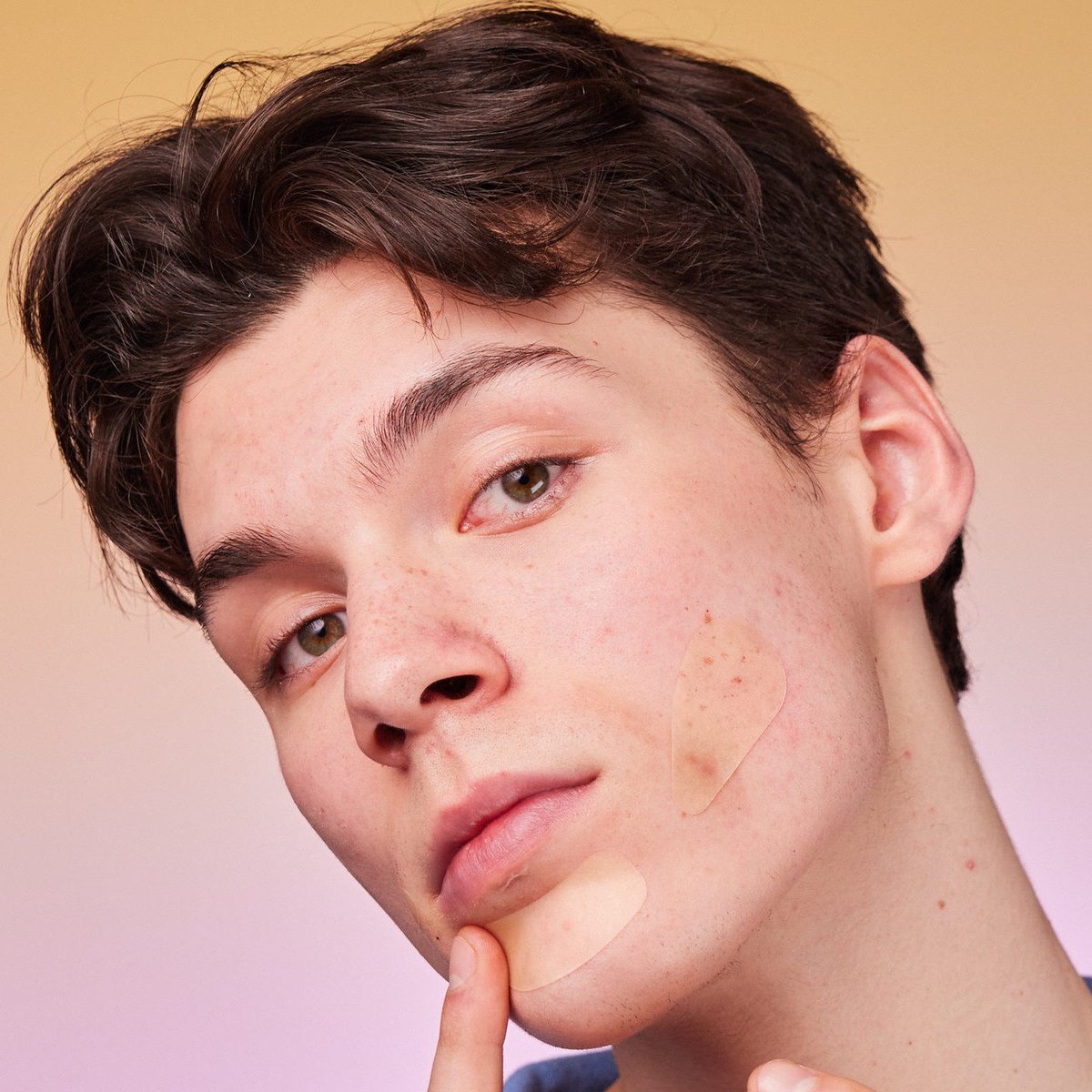 Our vibe today is just living life &amp; zapping zits 🏖️ FACE MAP contains 7 different sized hydrocolloid patches that hug the contours of your face (and cover more surface area)! Clustered zits — you're fired!  zitty.me/3NjyDwQ