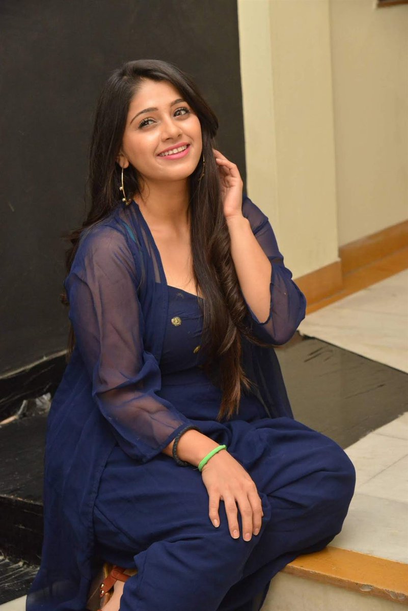star_zig's tweet image. #ActressHotPhotos #Actress #ChandniBhagwanani
