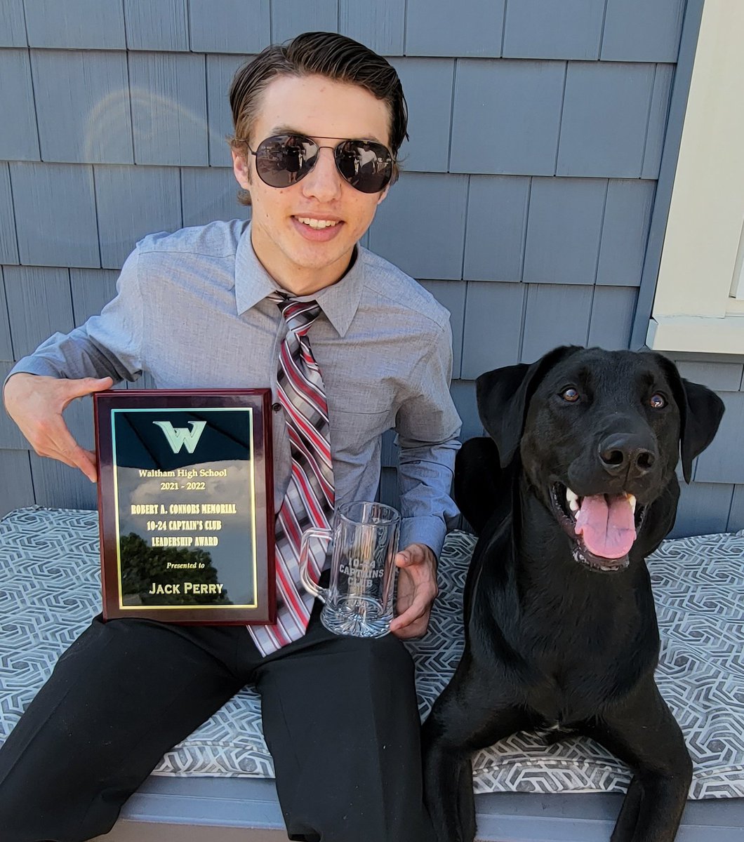 heatherperry315's tweet photo. Boys' Captain of the Year at Waltham High 2021-2022 &amp; the 1024 Robert Connors Memorial Scholarship Award Recipient... Congrats to Jack. What a year for thIs kid!
Congrats to Girls' Captain of the Year Violet Forney and all of the other Captains who were recognized today :) https://t.co/VaVOzGap37