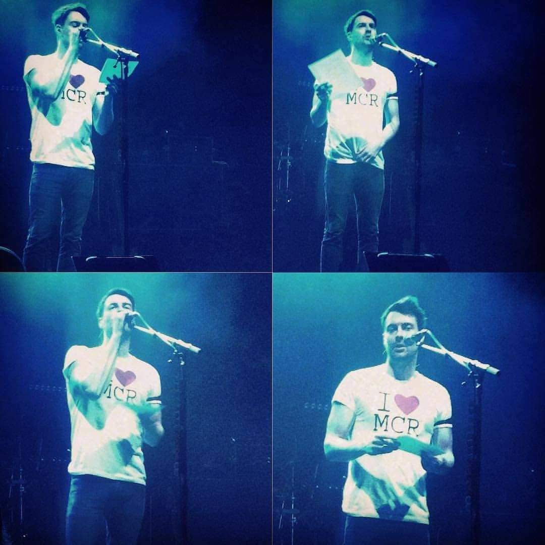 5 years ago... 🐝❤ ... And the bees still buzz! #Manchester22 <a href="/What_Liam_Said/">Liam Fray</a>