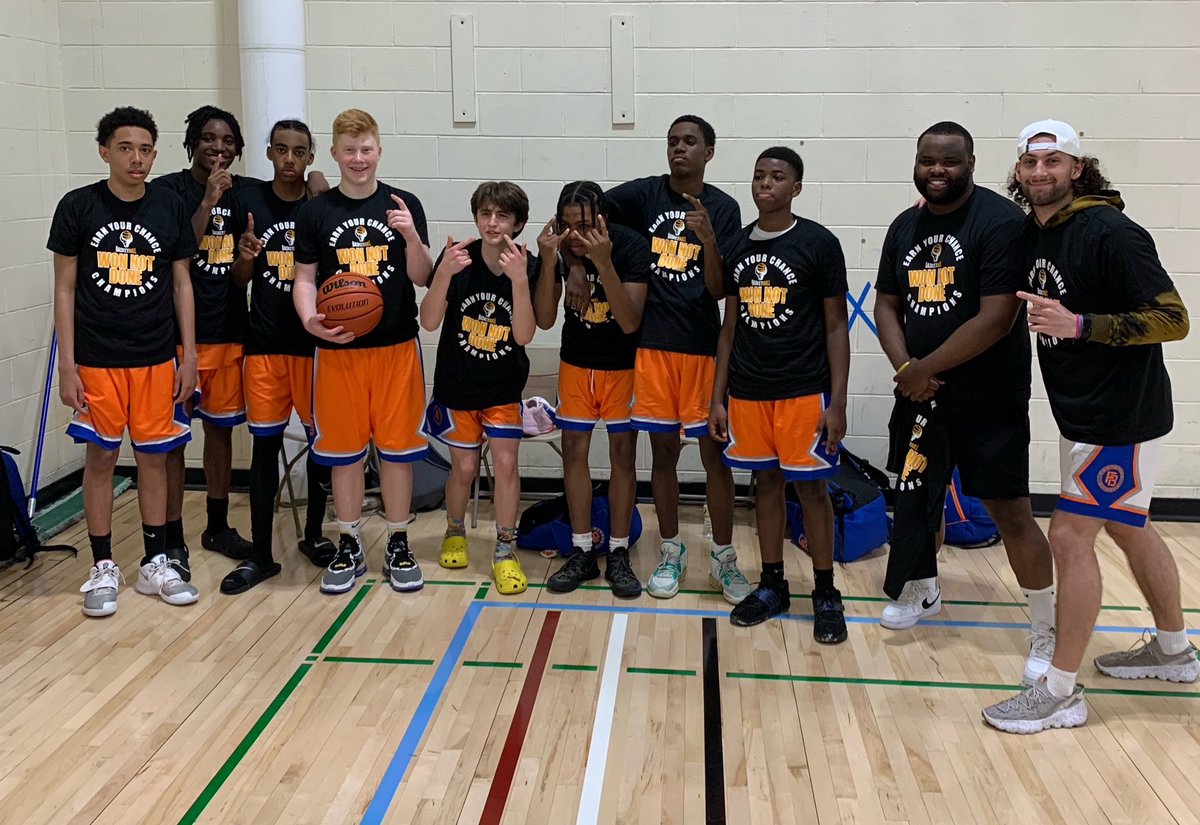 BasketBullhoops's tweet photo. Congrats to BSNY/FB Blue - Darien 9th Grade on winning their division title this weekend in the Hall of Fame Spring Classicππ #hofsc https://t.co/X8Nyt5XuKl