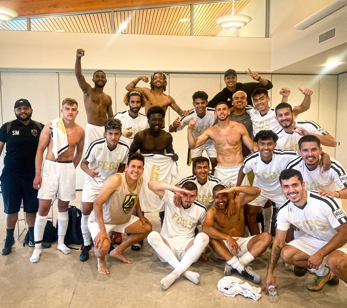 FULLTIME | 8-0 WIN🔥🔥 … How is your Sunday going? 😎

⚽️⚽️⚽️ Sam Ashton 🎩
⚽️⚽️ Chris Ribet
⚽️⚽️ Donovan Bravo 
⚽️ Edu Faria 

#WeAreTheForce #nisanation