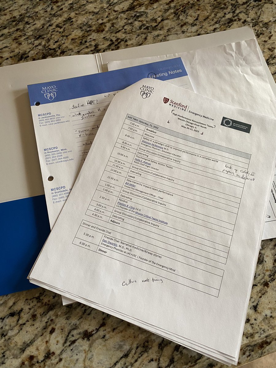 Decompressing after the conference. And by decompressing I mean reading notes and planning my deep dives into things learned this weekend. Then knowledge sharing with the <a href="/UWMedFlight/">UW Health Med Flight</a> team.                            . #hprt22 <a href="/hprtcourse/">HPRT</a> <a href="/DrewCathers/">Drew Cathers, MD</a>