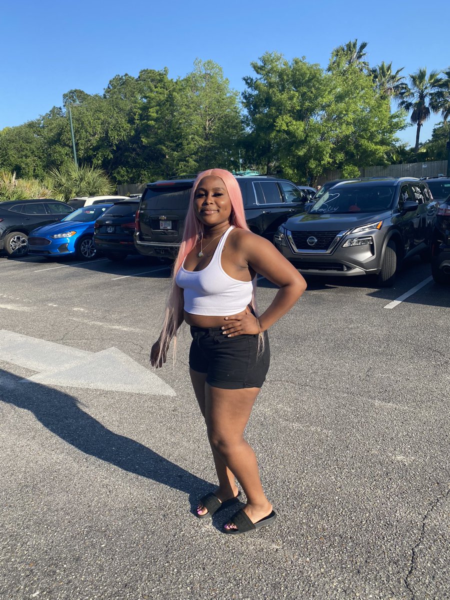 simply_zaki's tweet photo. Pretty in real life🤩,  you know that’s hard to find 🧐 https://t.co/zDpjBOyZxQ