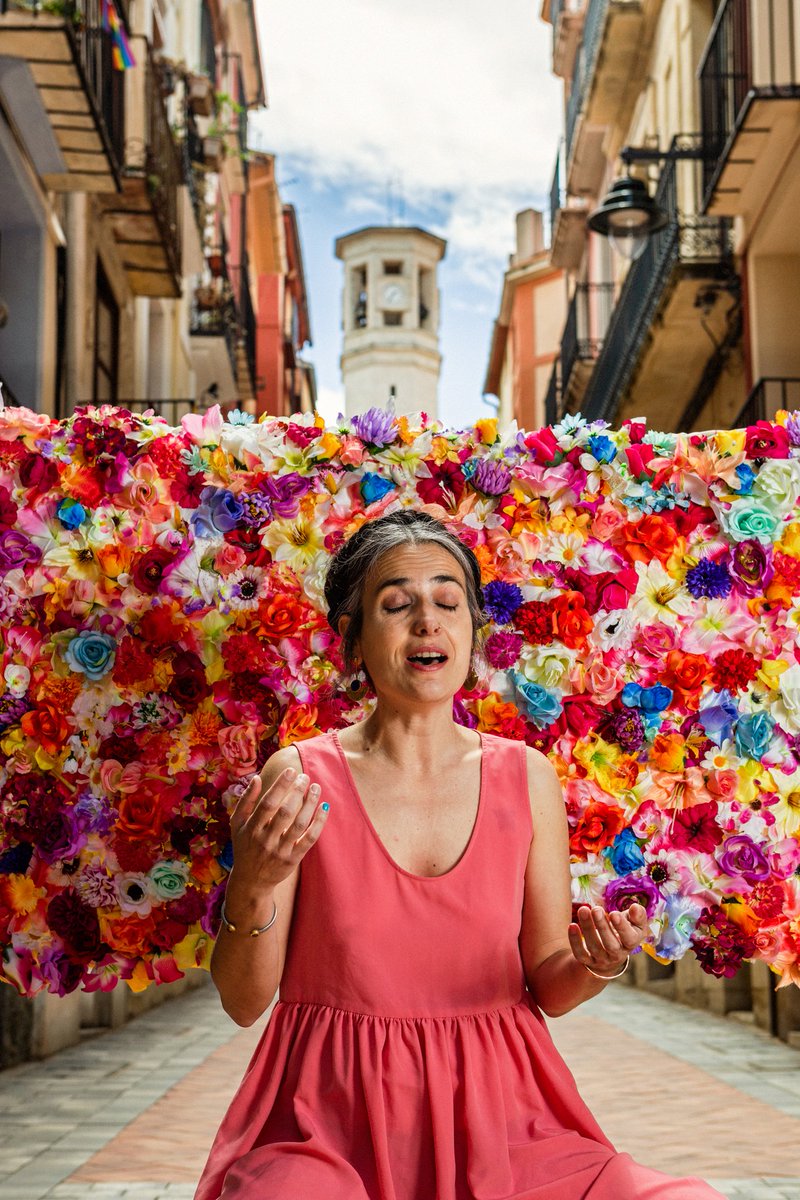 Torna el Cicle Música al Museu!!
Dijous 2 de juny tenim a Raquel Cruces, presentant el seu treball "Dame Confites"
No us ho podeu perdre!!!
#MusicaAlMuseu #RaquelCruces
#JVFrechina #CorDeLaCostera #GermansPenalba #FerranNavarro #XaviRausell #LesFoliesCarcaixent