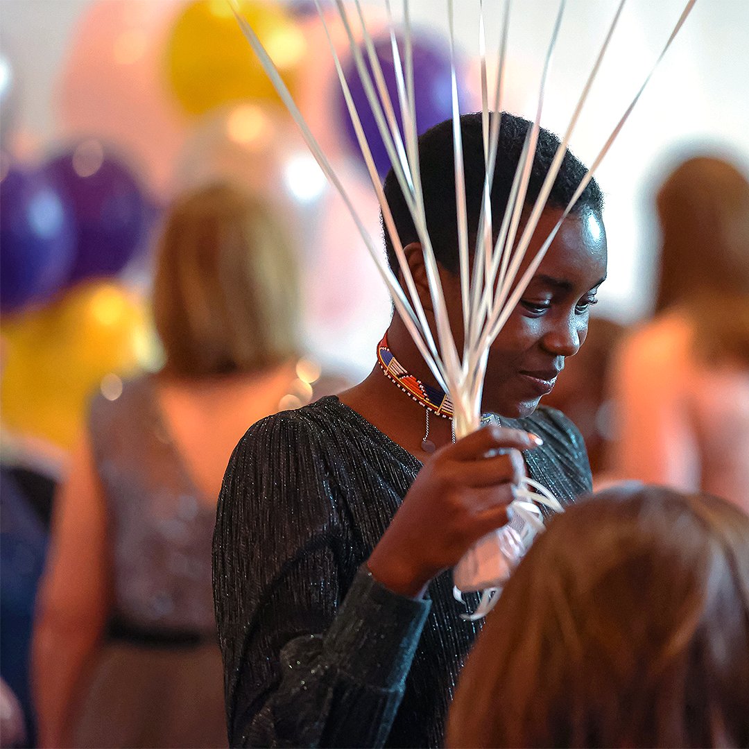 women4changeau's tweet photo. More photos from our Graduation Gala Evening! We're so proud of our graduates and can't wait to see them create great change in the world.
#Education #CharityEvent #Donate #DonateNow #KakenyasDream #PwC #Studiosity #LEKConsulting #UTSEngage #SydneyUni #Iglu #WesternSydneyUni https://t.co/fuUQXF7Q1a