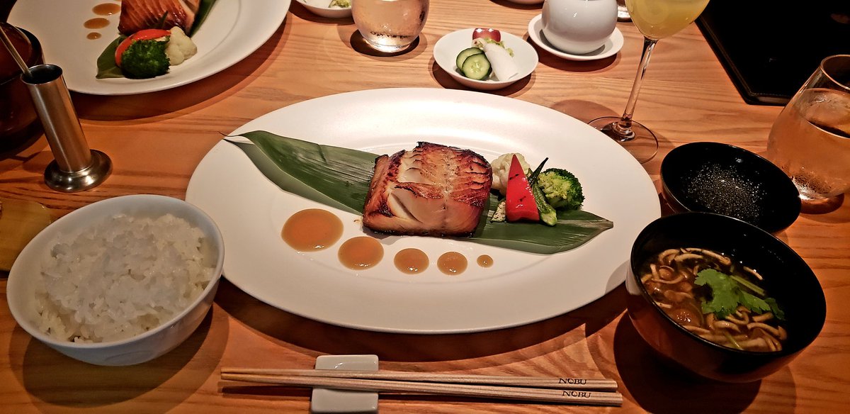 Eriko_Takurose's tweet photo. Uni Nori Tacos
Toro Tartar Caviar
Baby Sazae with Bourguignon Butter
Fruit Tomato with Bonino Frakes Matsuhisa Dressing
Black Cod with Miso
served with Miso Soup & Rice
#NobuTokyo
#NobuWeek
#nobuintown
@matsuhisajapan
@MatsuhisaW https://t.co/X1stLINZv9