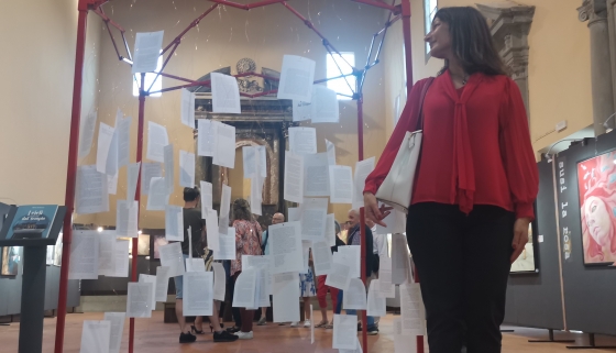 I #cieli visti dal #tempio. Il libro di Silvia Schiavo diventa #installazione artistica toscanalibri.it/it/news/i-ciel… <a href="/EffigiEdizioni/">Edizioni Effigi</a>