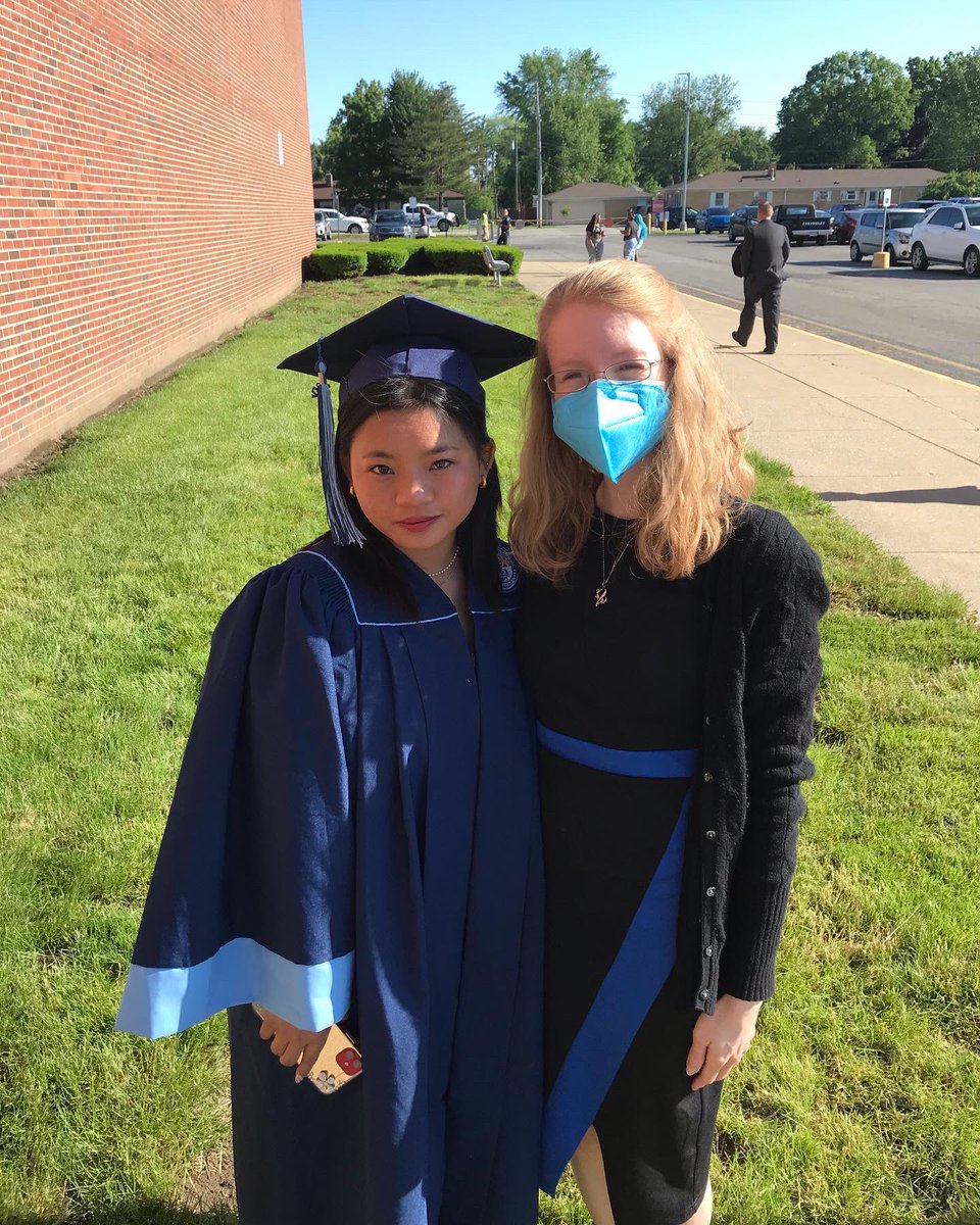 GaisserFamily's tweet photo. Congratulations, #Classof2022! After two tough pandemic years, it was amazing to see graduation ceremonies open to everyone once again. Nicely done, @SHS_Cardinals and @PMHS_Principal! I really enjoyed attending to celebrate with my students, including these special ladies. ☺️🎓 https://t.co/1GmGoPggQ7