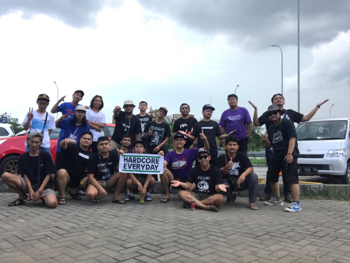 educate6231's tweet photo. Surabaya - Solo Connection🤝
#HardcoreEveryday https://t.co/vk44LJEz1M