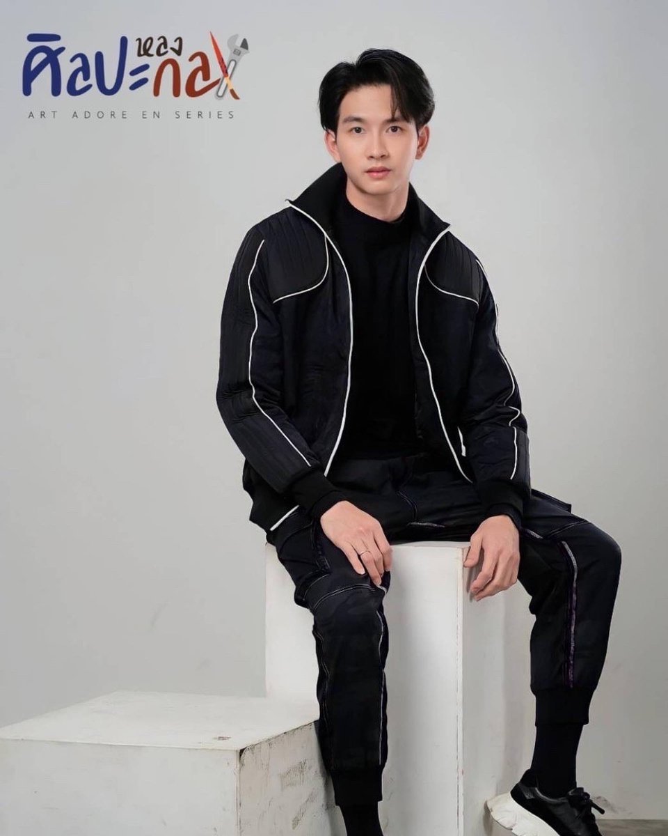 ArtadoreEn's tweet photo. ยูจิ ประธานนักกีฬายกน้ำหนักสุดล่ำ อบอุ่น ละมุน

ปกป้อง แชมป์นักกีฬาคาราเต้โด สุดหล่อสุดเฟี้ยว

คู่รักจริง หรือแค่คู่หยอกๆไปตามดูกัน

Costume by
@kamimura_brand
@kamimura.tokyo
@zooyorkthailand
@ecko_unltd.th
@eckounltd.thailand

#ศิลปะหลงกล
#ArtAdoreEn
#ArtAdoreEnSeries
#TJTommys https://t.co/A6DlQvjMNL