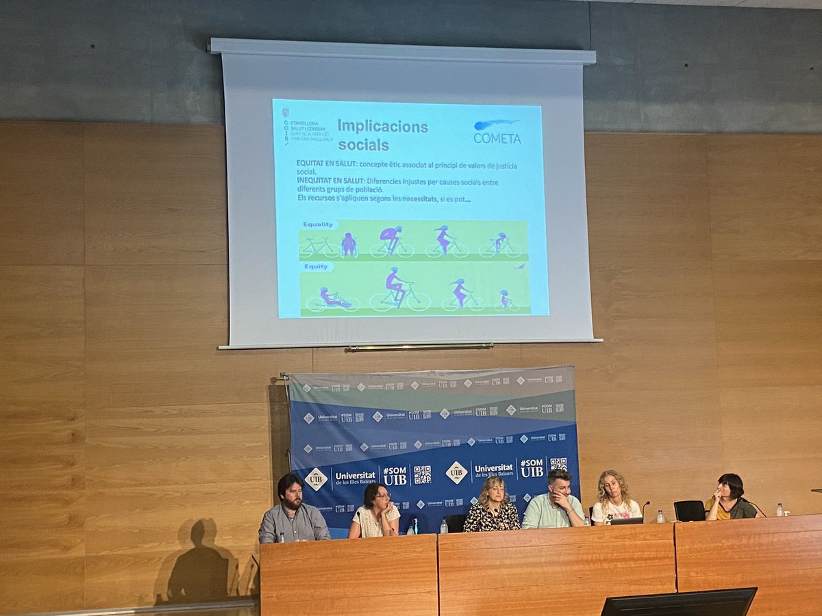 Neus Crespí trabajadora social sanitaria  <a href="/CrespiNeus/">Neus Crespí</a> vocal del <a href="/Cometa_GAPM/">Cometa_GAPM</a> expone la mirada social en la pandemia en la I Jornada del Comité de Ética asistencial de Les Illes Baleares. <a href="/UIBuniversitat/">Universitat de les Illes Balears - UIB</a> <a href="/SalutGOIB/">Conselleria de Salut</a> #grandesaportaciones