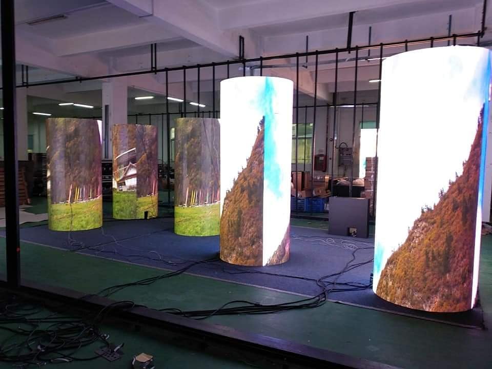 wincy_lu's tweet image. Indoor flexible LED screen
Any shape can be Customized
Any interests, pls don't hesitate to contact with Wincy.

#softledscreen #ledscreenfactory