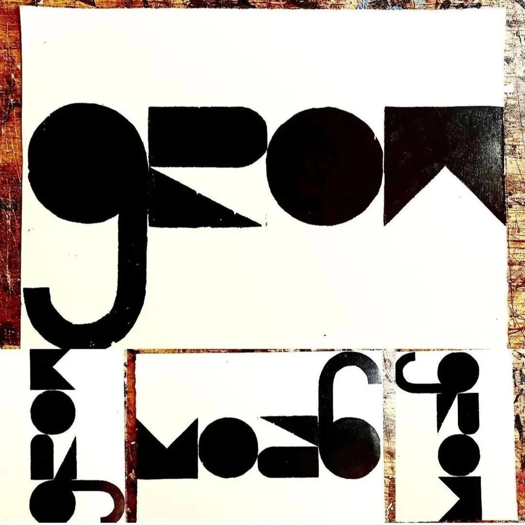 PaperFight1's tweet image. Bankside Open Spaces Festival @BOSTSE1 with @EdibleSE16 selling prints for charity #thoughtpressproject #teamtrussell @TrussellTrust