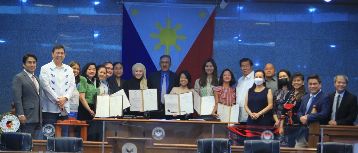 TOWNSfoundation's tweet photo. The Senate honored today 2019 TOWNS Awardees - Xyza Bacani, Carmina Bayombong, Clarissa Delgado, Regina Estuar, Rohani Sumndad-Usman, Karla Patricia Gutierrez, Samira Gutoc, Patricia Ann Prodigalidad, Gay Jane Perez,  Stephanie Sy, Geraldine Zamora, and 
Chiara Zambrano. #TOWNS https://t.co/sDuGmXrJ7f