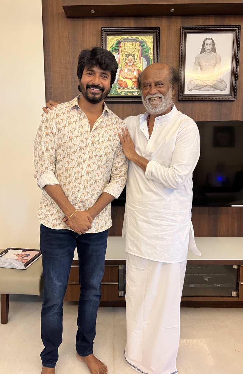 With the DON of Indian cinema 🙏❤️ Met super star @rajinikanth sir and got his blessings.. That 60 minutes will be a lifetime memory..Thank you so much Thalaiva for your time and valuable appreciations for #DON 🙏🙏❤️❤️❤️