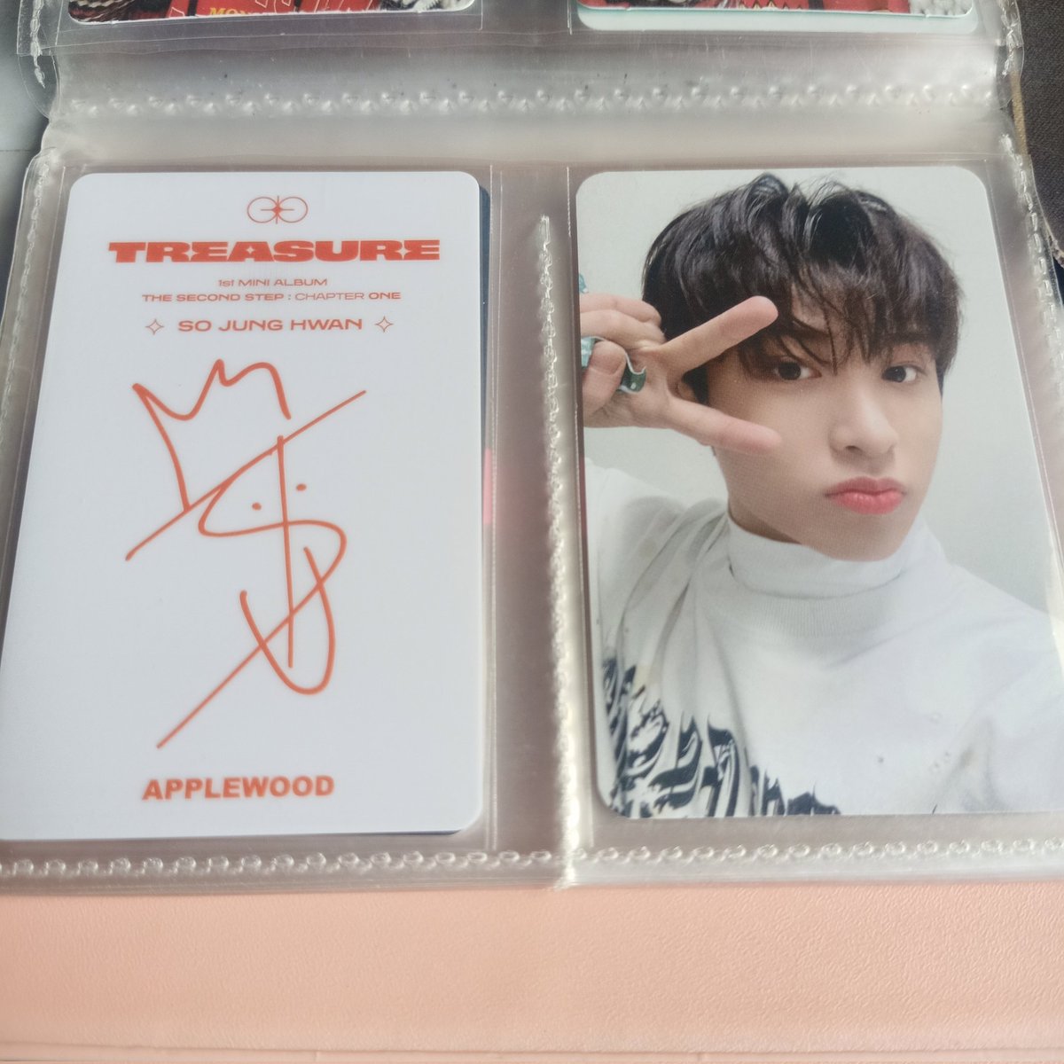 dyxjh_'s tweet photo. from @127CornerPH

#127CPH_FEEDBACKS 

junghwan dmc arrived today!! huhu tysm for the smooth transaction ~ nakauwi rin prio ko 😭 https://t.co/Z85LzXPZNo