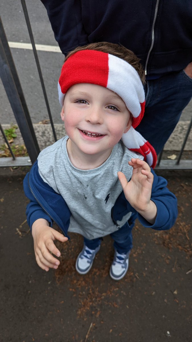 Dan Willis tweet media