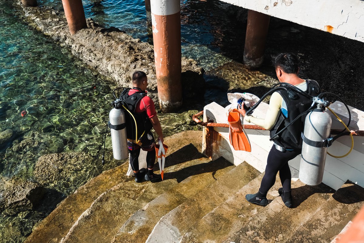 jparkresort's tweet photo. Coastal clean-up at sunrise!
Jpark Island Resorts' sincere efforts towards sustaining the global cause of saving and protecting the environment by conducting a regular coastal clean-up.
#MyJparkStory #SeaYouAtJpark #WeAreJpark #ThinkJpark #oceancleanup #saveouroceans https://t.co/M576B7V5Kx
