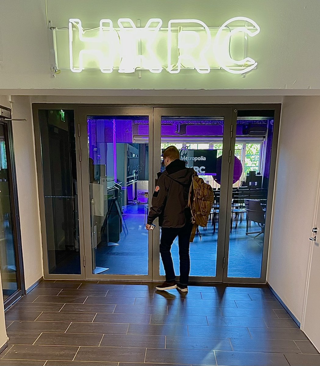 10 Days 100 Challenges tweet media