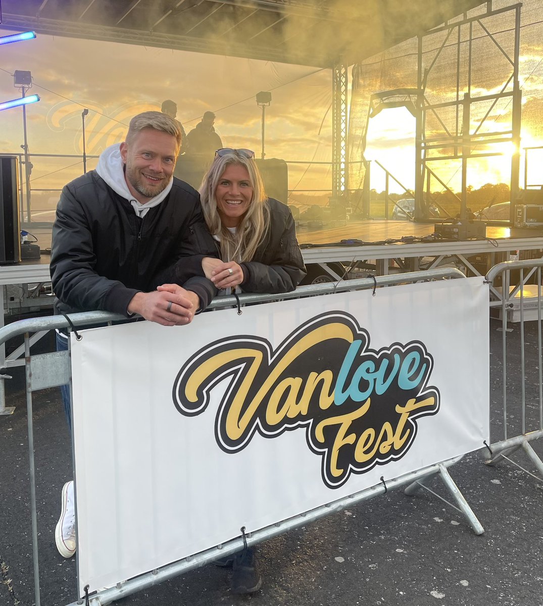 Had an amazing weekend and a huge thank you to these too legends for putting together an amazing show <a href="/vanlovefest/">VANLOVE 🚐❤️</a> see you next year 😊