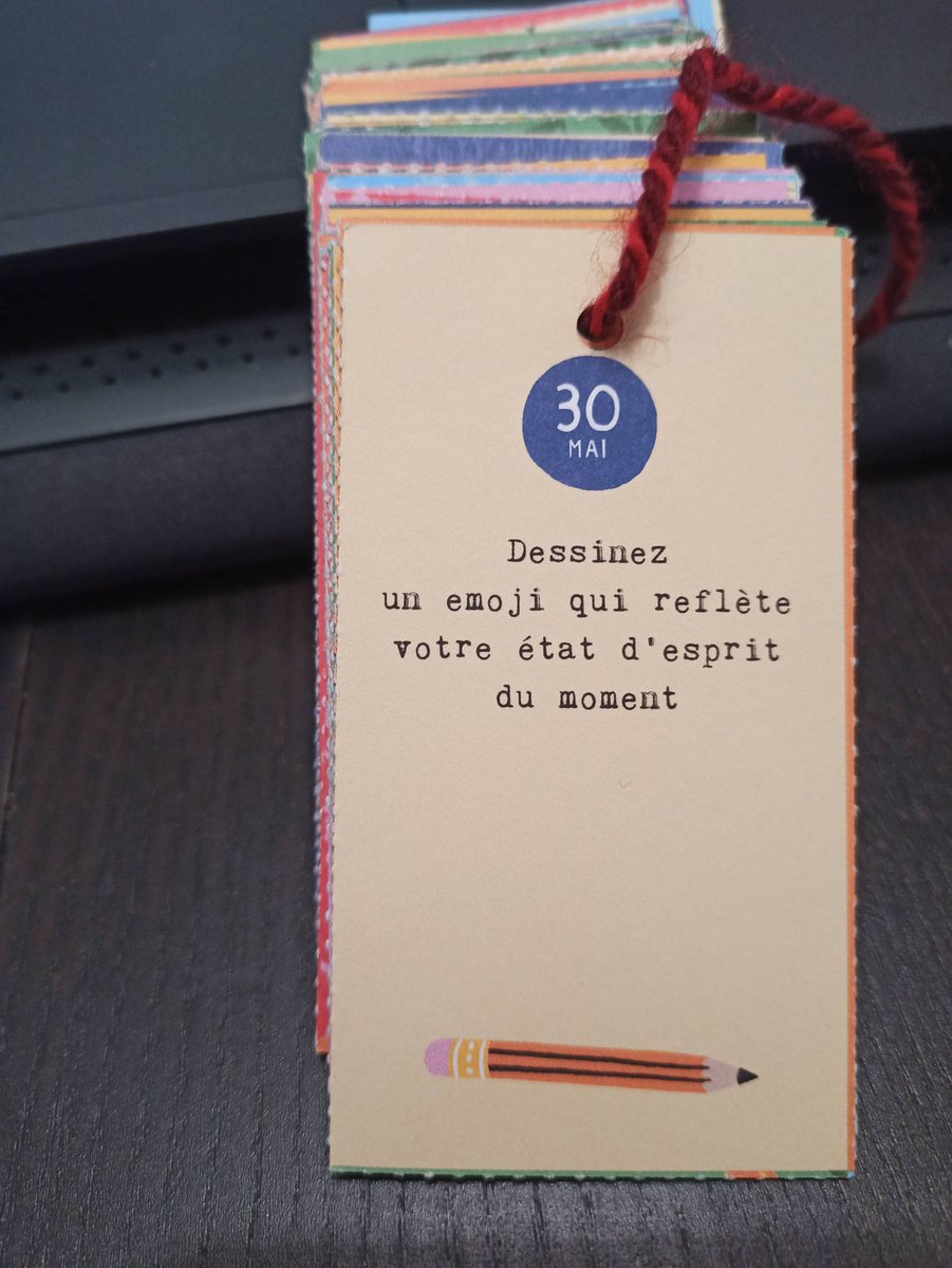 Nath_Court's tweet photo. Lundi matin, je vous propose une petite pause sur votre état d'esprit du moment! 
Ici la semaine dernière c'était 🤯
Alors cette semaine, je pose l'intention de prendre les choses comme elles viennent et de faire de mon mieux  🙏🧘‍♀️

Et vous, ça donne quoi en ce moment? https://t.co/Ujn3boFY4r