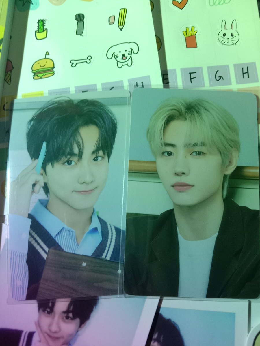 courjie's tweet photo. 💌 ⨾ @jayishmails

Hello! My Enhypen GguGgu Package (tingi) finally arrived! super smooth and safe transaction until next budol again , thank you so much! 

[ #Jayish_feedbacks ] https://t.co/1WfHXAcByP
