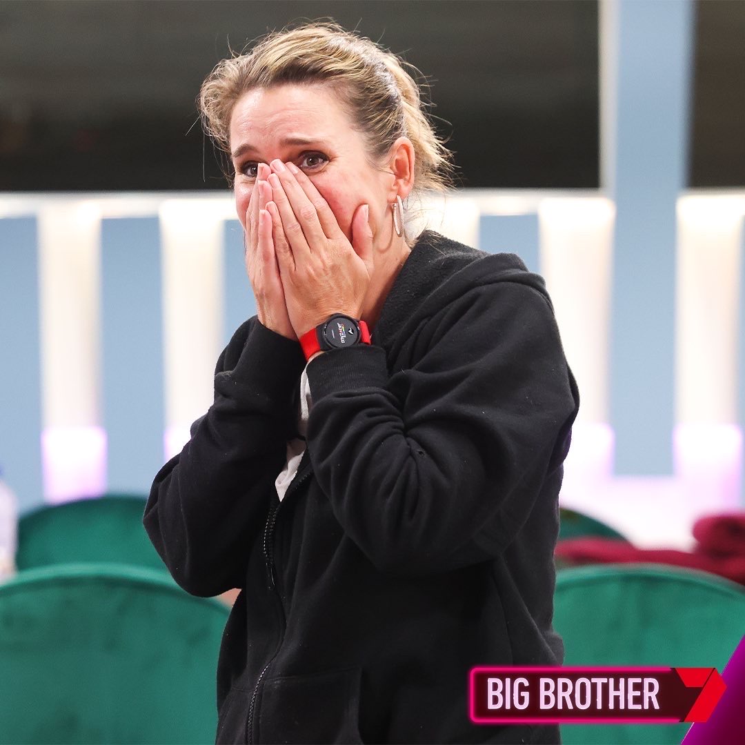 BBreggie's tweet photo. Keep calm Big Brother said to win a 3 course dinner 🥘 
How on earth could I keep calm with what he does to me 🥹
Tune into tonight’s show at 7.30pm on 7 to find out!
@bigbrotherau @channel7 
#bigbrotherau #bigbrother #bbau #bbau3 #channel7 https://t.co/930l11Z3iz