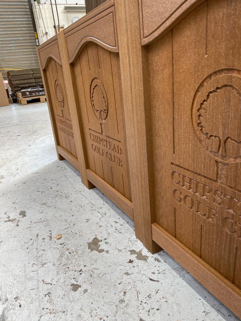PinseekerGolf's tweet photo. Check out these recycling stations leaving the factory last week ๐
Our light oak wood effect ProPlex is so realistic... and itโs virtually maintenance free๐ฅ๐ฅ๐ฅ
Now you can sort your trash AND keep it classy ๐
#ProPlex #recycledplastic #Pinseeker #quality #recyclingstation https://t.co/goJmQAU3Xb