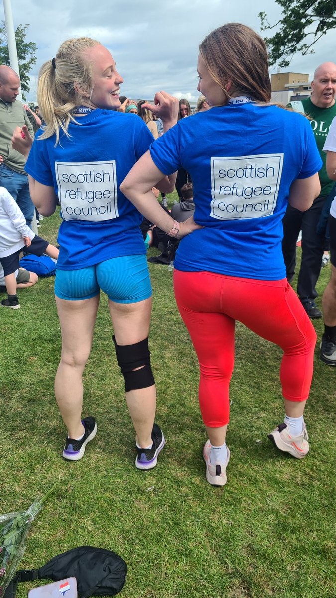 Well done Andie running today for <a href="/scotrefcouncil/">Scottish Refugee Council 🧡</a> ! Can't believe you did 26.2 miles!? #EMF2022