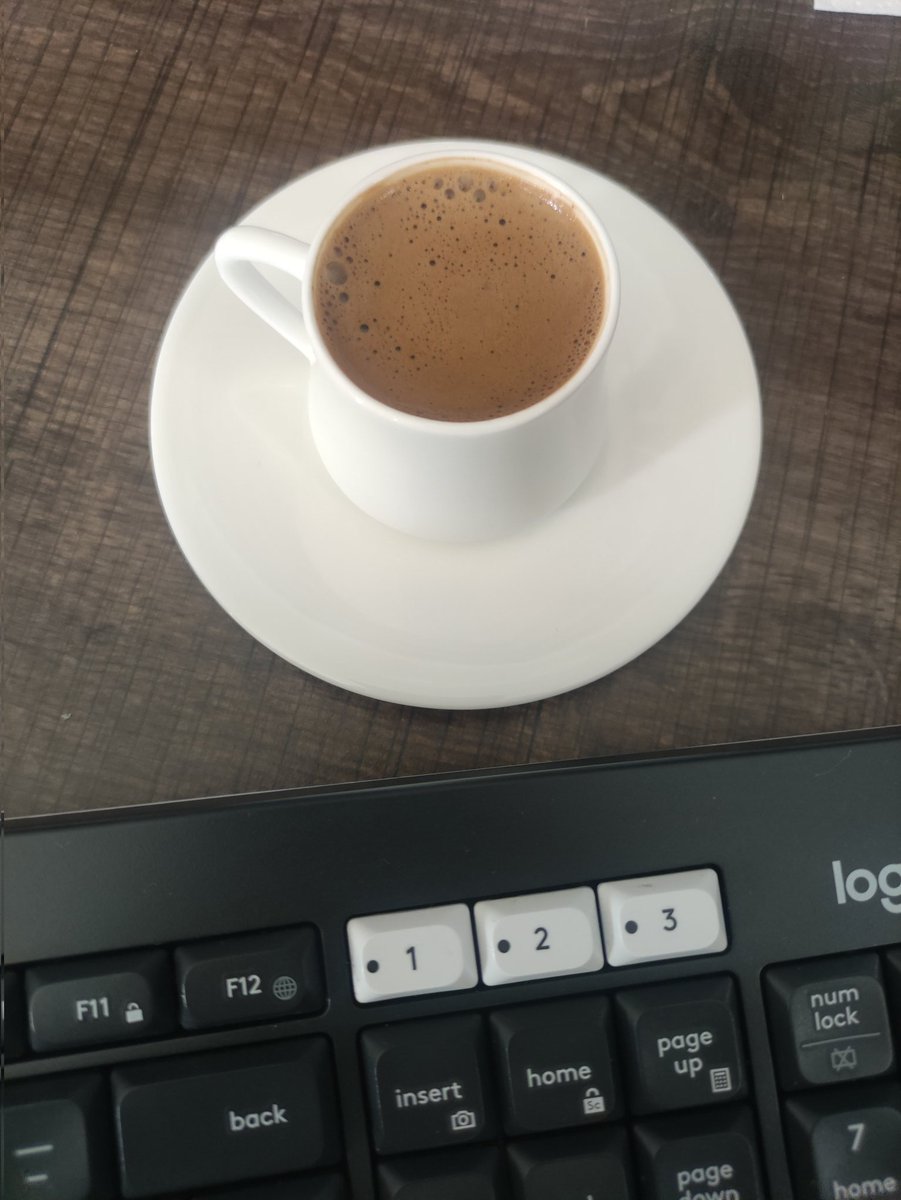 tknkrssm's tweet photo. #Kahve içer miyiz #Yendex'li hanımefendi☕🍀 https://t.co/CXIPRwylAs