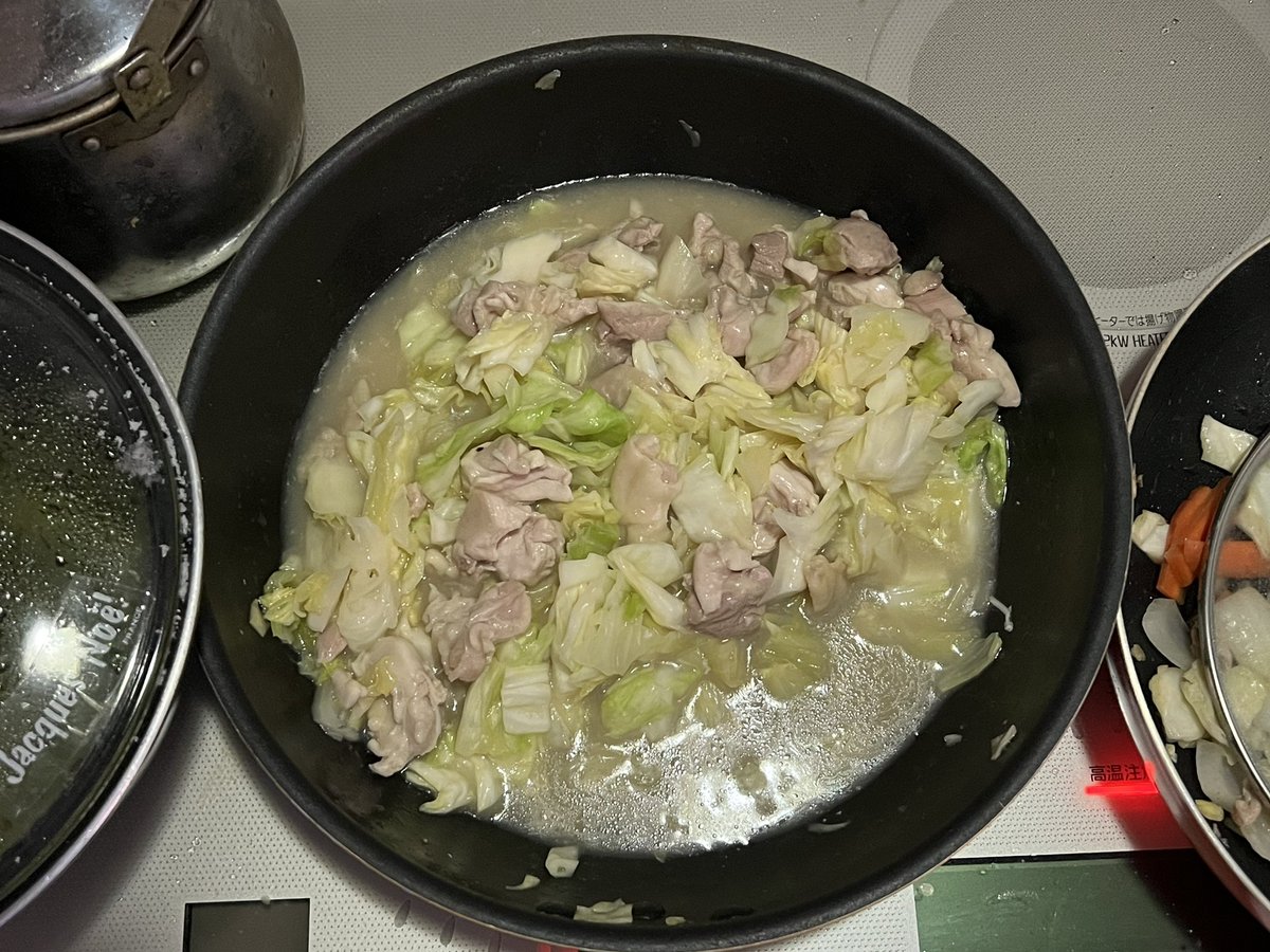 本日、お昼ご飯で「鶏キャベツ」を作りました。