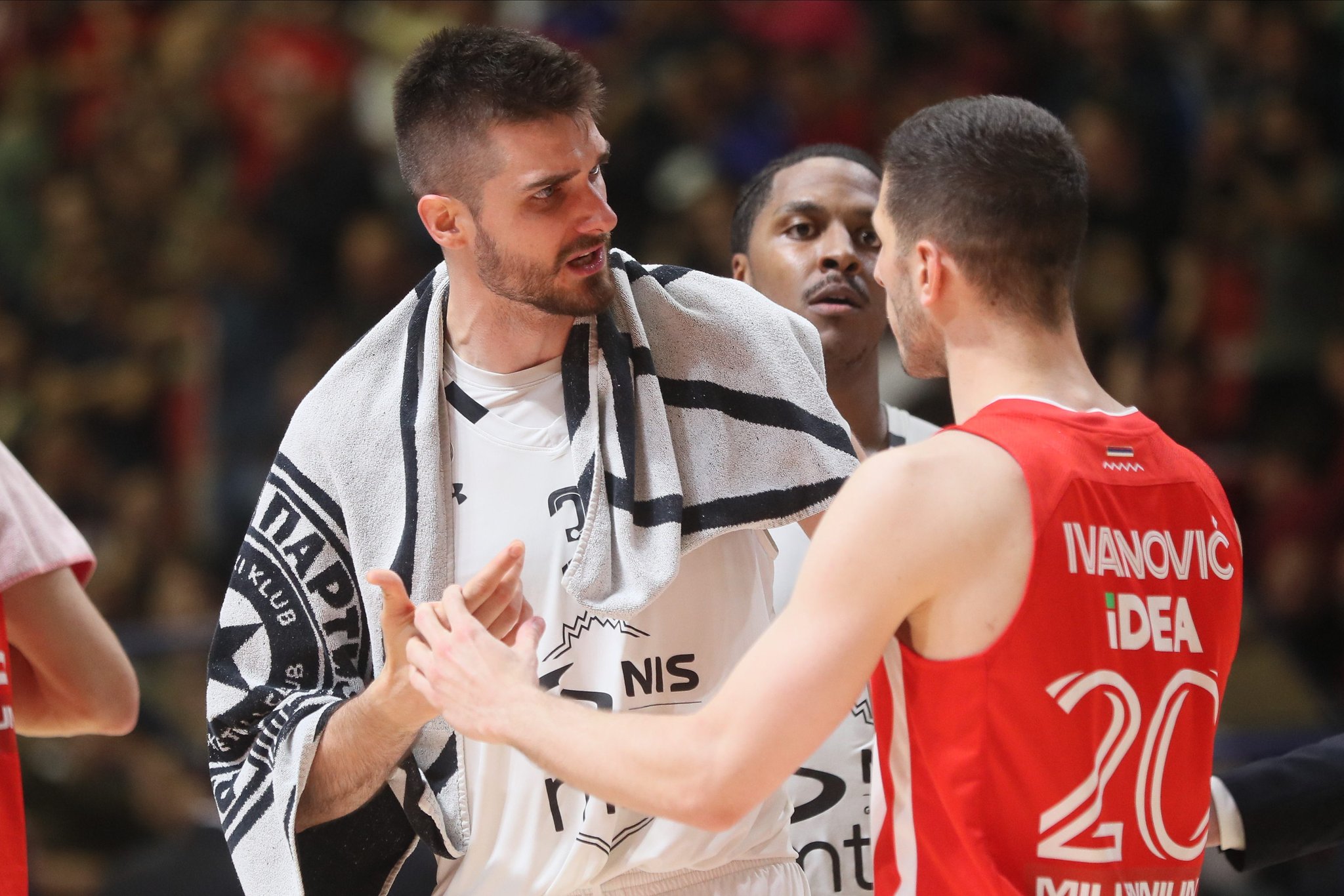 Sportski žurnal on Twitter "Црвена звезда Партизан 8581 (ФОТО М