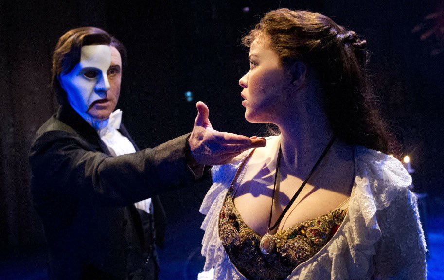 “Do or do not. There is no try." - Yoda

From 7pm at <a href="/MASTStudios/">Mayflower Studios</a> the <a href="/katie1hall/">Katie Hall</a> and I shall be doing just that, with #MartinBall #DaveYares and <a href="/McConvillemusic/">James McConville</a> 

📸 Katie Hall &amp; Earl Carpenter in POTO UK Tour. Photographer Andrew Muir © Cameron Mackintosh Limited