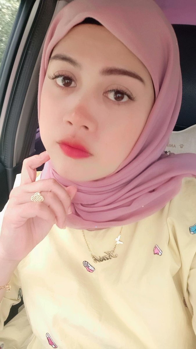 Lyn_dhania's tweet photo. Siapapun kita dimasa lalu bukan bererti kita tidak berhak untuk menjadi manusia yang lebih baik.

Sentiasa berusaha jadi lebih baik.. https://t.co/FToXDhpV0s