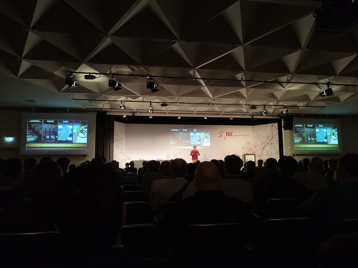 isazi's tweet photo. Research software engineers from @eScienceCenter are at @ISChpc this week. https://t.co/Vtc7j8TyOj