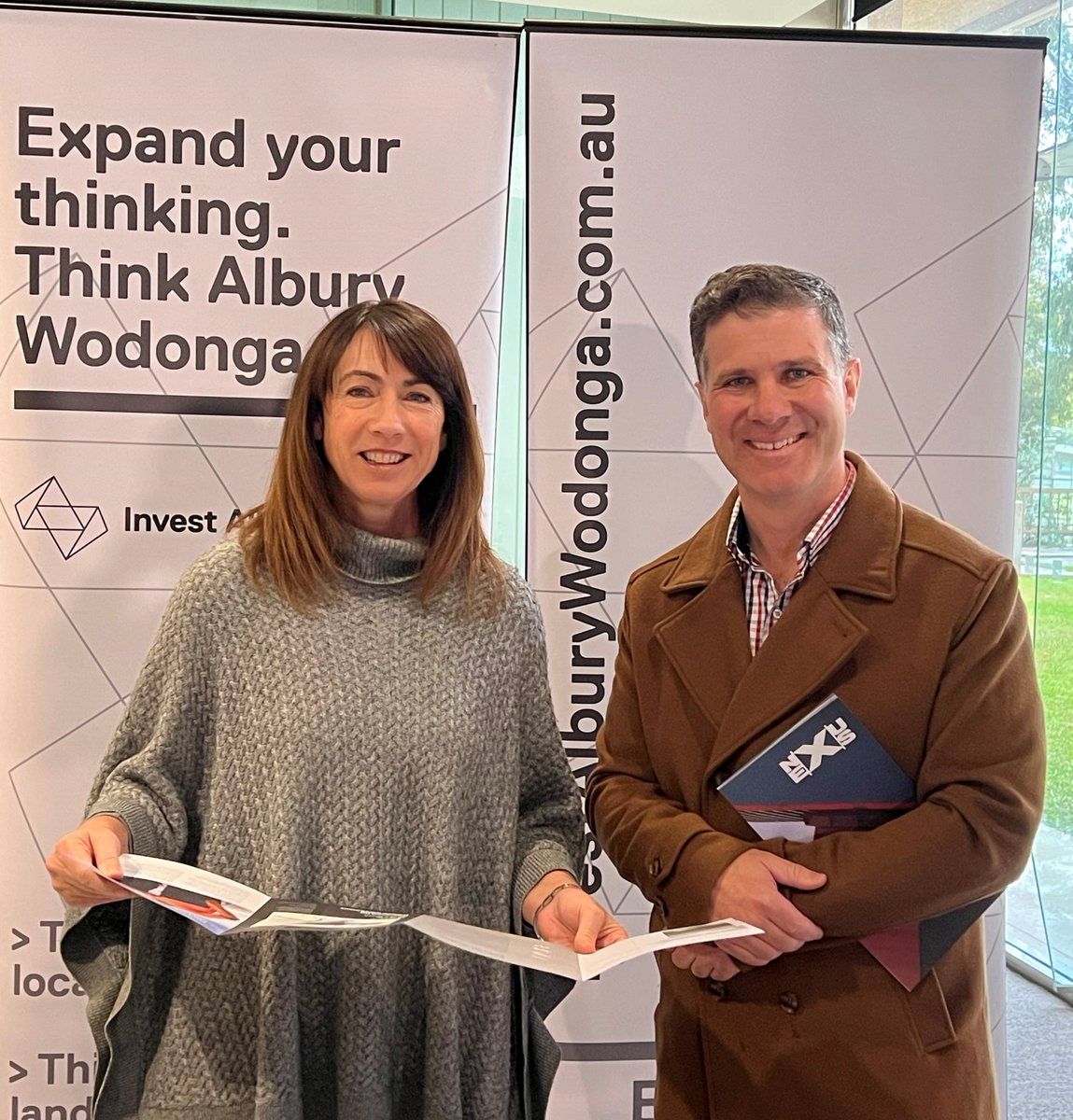 The NSW Government today announced $2.5 million will go towards the delivery of critical water and power upgrades at the NEXUS Industrial Precinct, ensuring businesses have the right infrastructure to set up quickly.

📷 Mayor Kylie King with Justin Clancy MP - Member for Albury