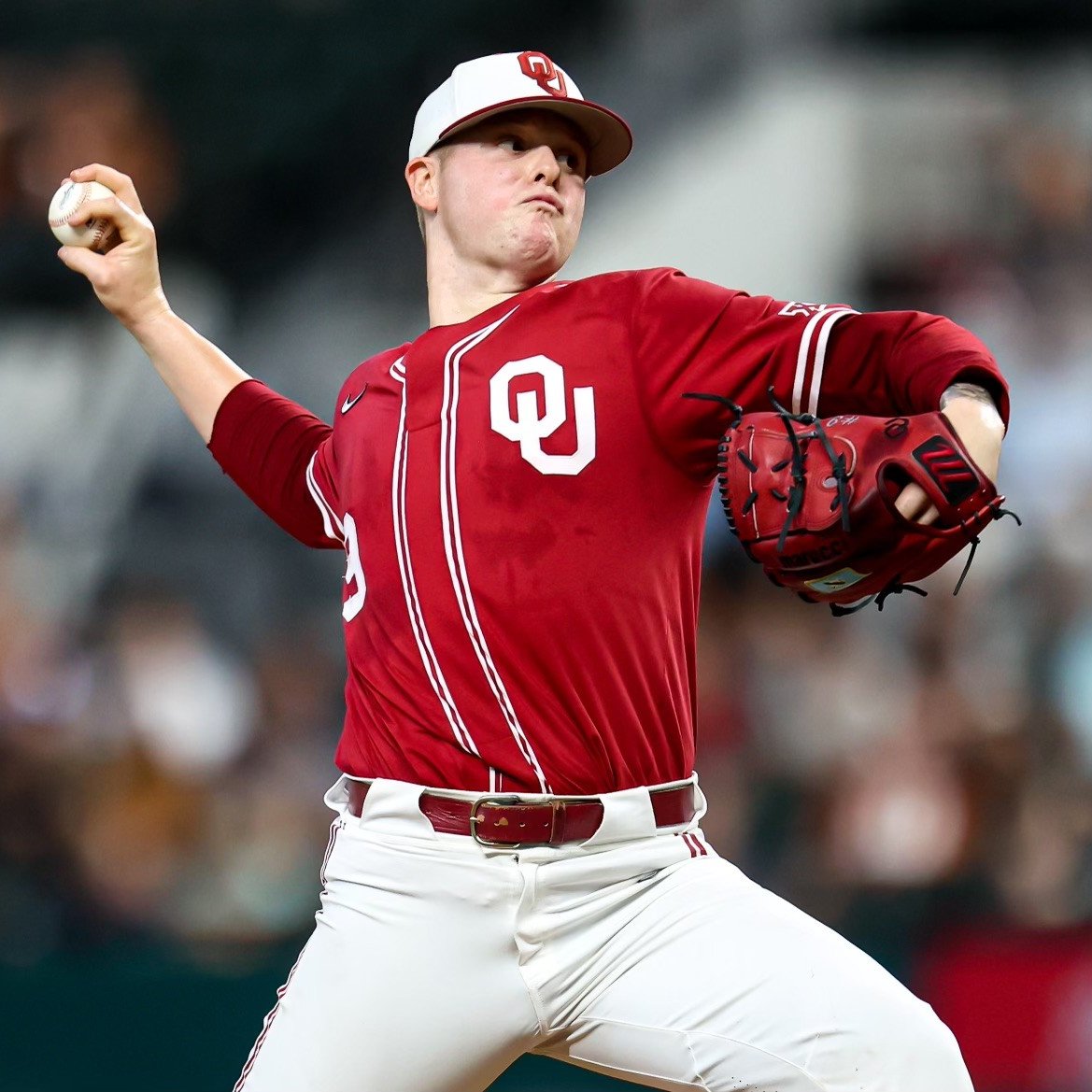 𝐒𝐭𝐚𝐫𝐭𝐢𝐧𝐠 𝐏𝐢𝐭𝐜𝐡𝐞𝐫𝐬

𝙎𝙏𝙐𝘿𝙎 in the Big 12 Championship ➡
23.0 IP, 10 H, 4 R, 3 ER, 5 BB, 33 K

📝📸🎥 » bit.ly/3NJiEsd

#Sooners | #COMPETE