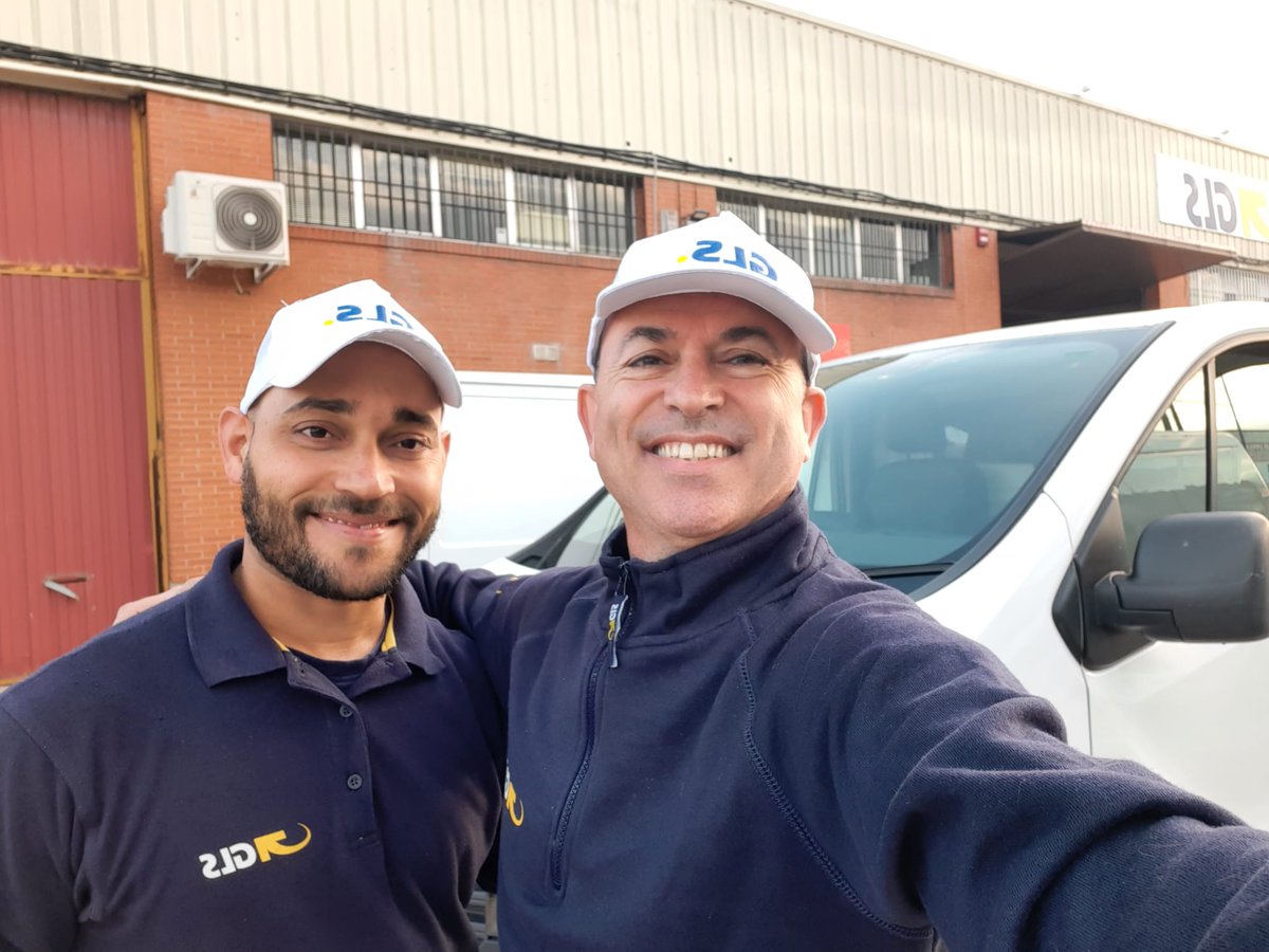 PedroArrietaGLS's tweet photo. Saliendo a repartir con Yasander de la agencia  GLS Logroño por tierras riojanas!!!! https://t.co/8U4H0M2zkq