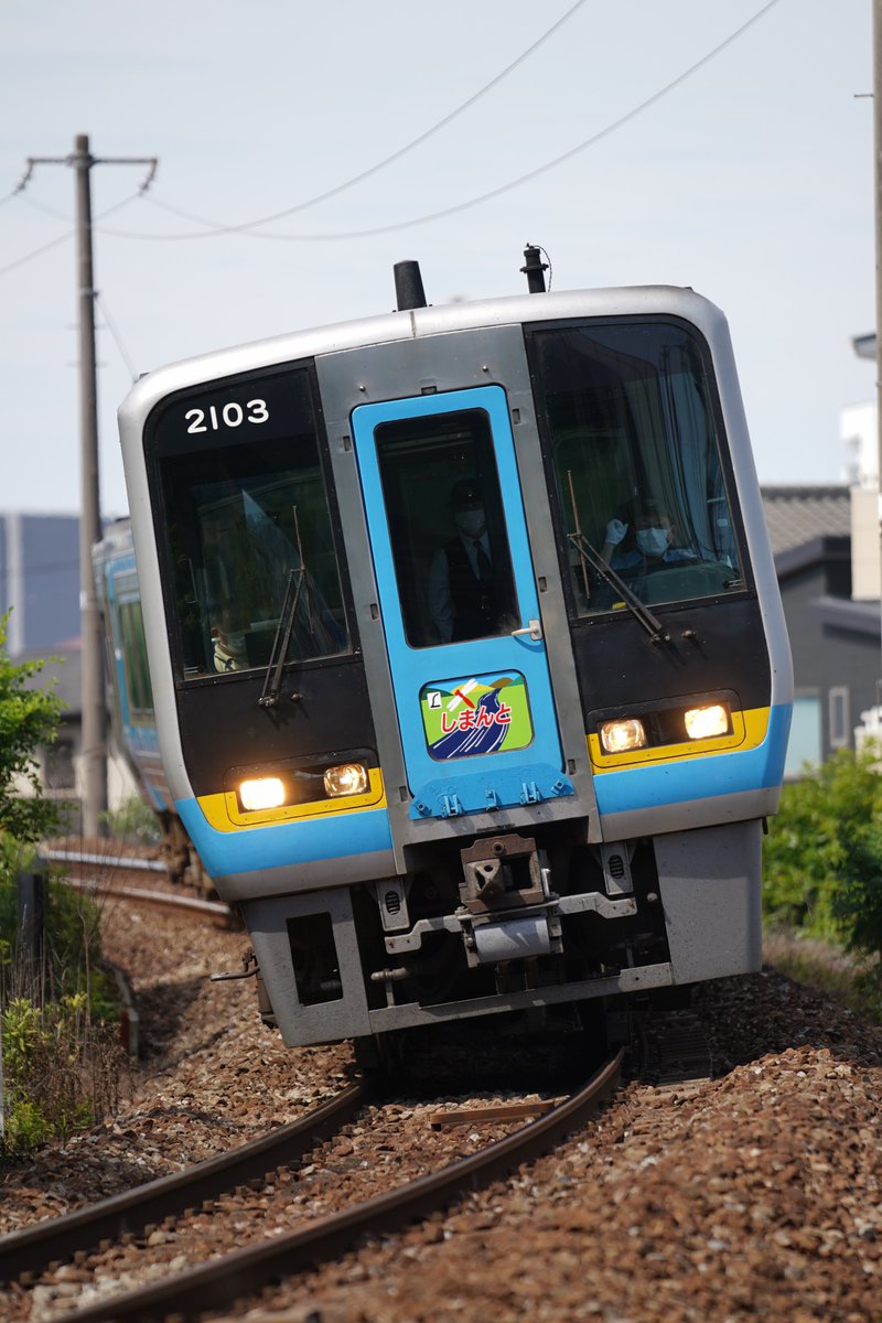 yanagi185's tweet image. 5月28,29日
#Remember2000  #ワープ高知
2000系のしまんと幕最高でした