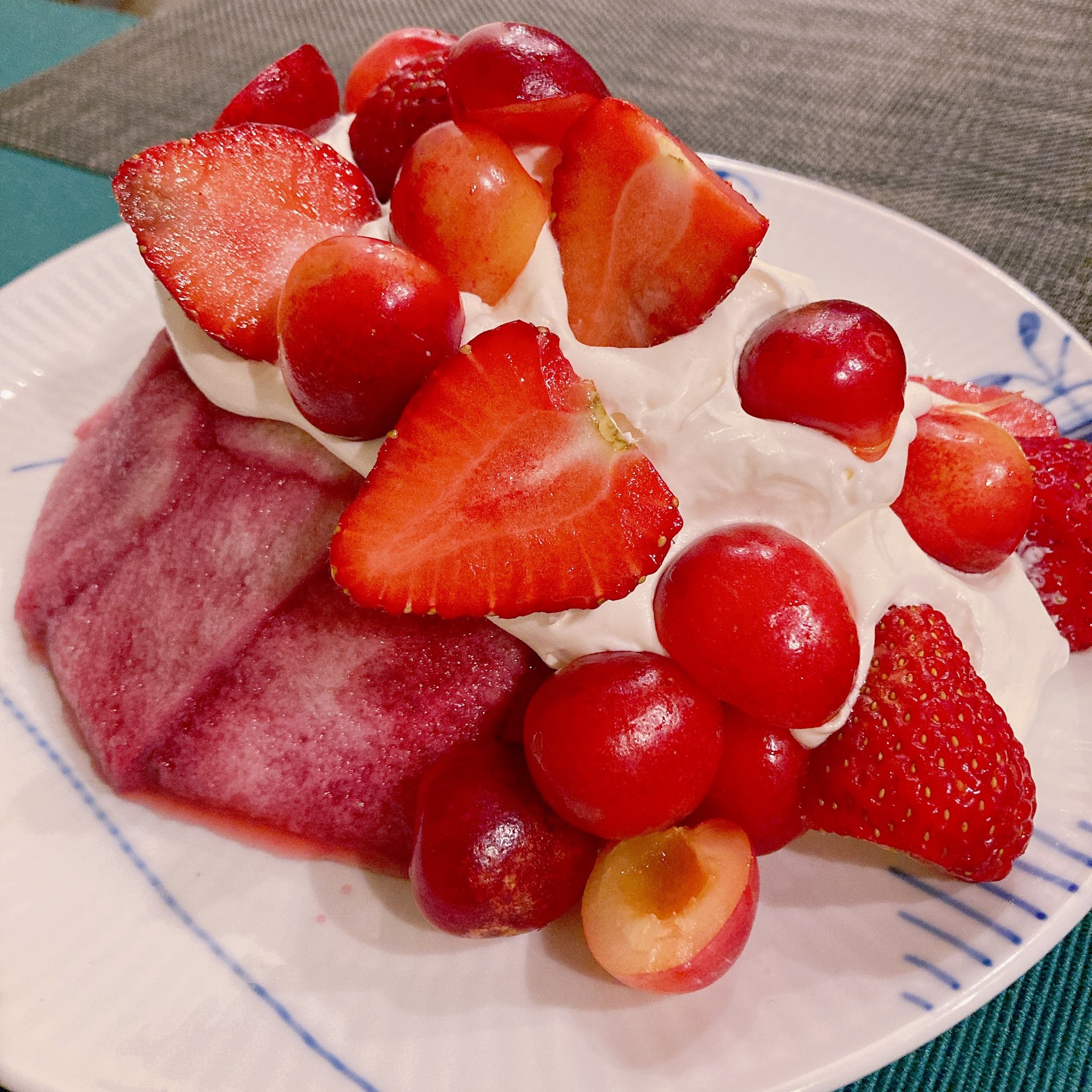 サマーチェリープディングのラムソース添え レシピ