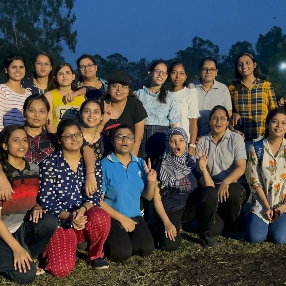 IGIMS Students tweet media