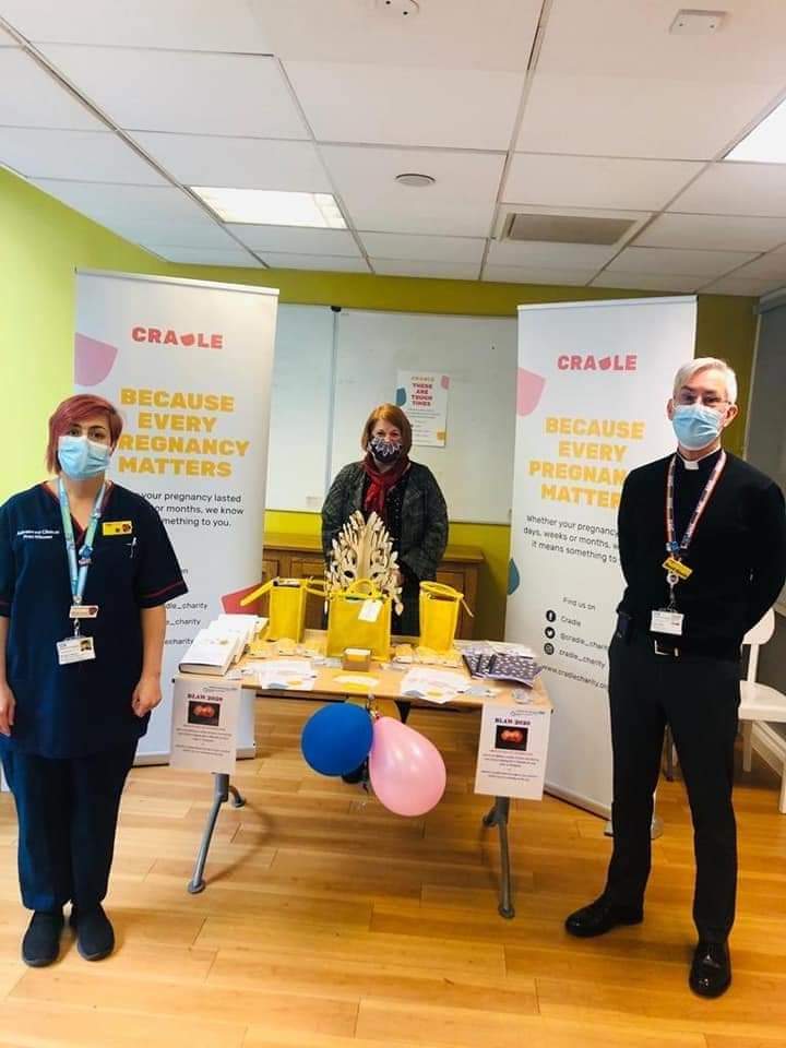 cradle_charity's tweet photo. Thank you ACP Belinda Champion @champbe78 4 setting up &amp; continuing to deliver a @cradle_charity pregnancy loss service for Lewisham &amp; Greenwich Hospitals @LG_NHS supported by her NHS colleagues. The team work incredibly hard providing compassionate support
Info@cradlecharity.org https://t.co/zyXhDs6kfK