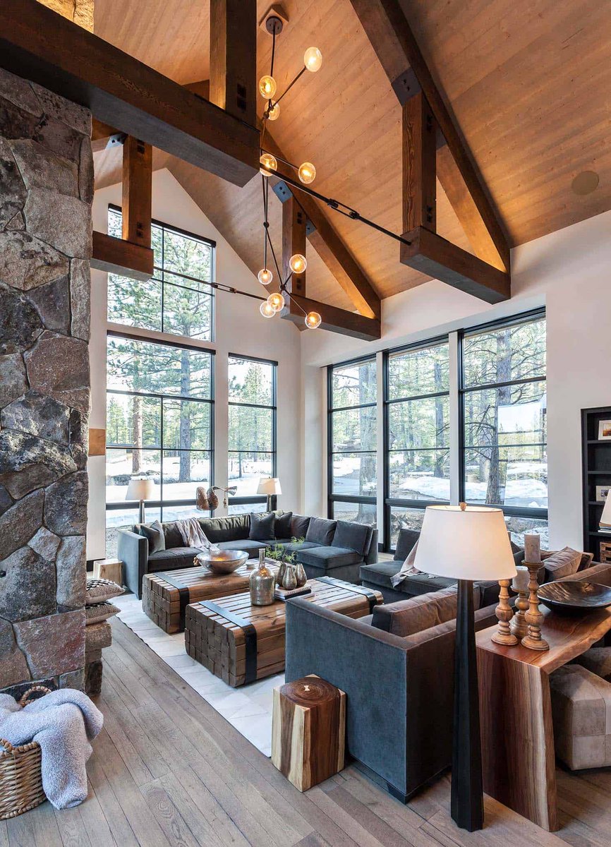 OneKindesign's tweet photo. Cozy mountain retreat with Scandinavian vibe on beautiful Lake Tahoe https://t.co/UkNQoa9WTd https://t.co/UcaaJlsYnd