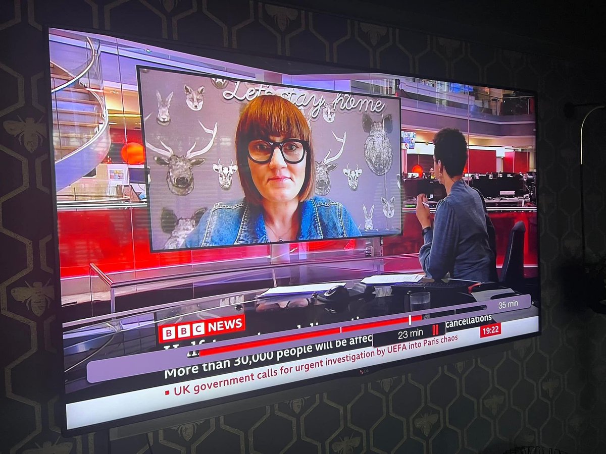 Charlotte Crisp (@charlie_crispy) on Twitter photo âQuickest press ever. Two hours since I posted in Lightbulb, here I am on BBC News discussing the chaos at Manchester airport and why I was sent home. Going on BBC 5 Live and LBC radio too. The power of Lightbulb!â
Kate, <a href="/LilButtonBakery/">Little Button Bakery</a>
đĄfacebook.com/groups/lightbu⊠#journorequest âQuickest press ever. Two hours since I posted in Lightbulb, here I am on BBC News discussing the chaos at Manchester airport and why I was sent home. Going on BBC 5 Live and LBC radio too. The power of Lightbulb!â
Kate, <a href="/LilButtonBakery/">Little Button Bakery</a>
đĄfacebook.com/groups/lightbu⊠#journorequest